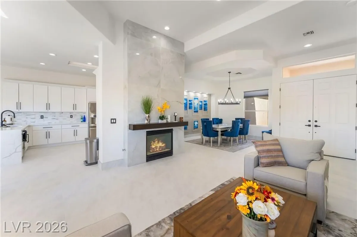 Property Slideshow image 1 of 44 | 10805 clarion ln, Las Vegas, NV, 89134