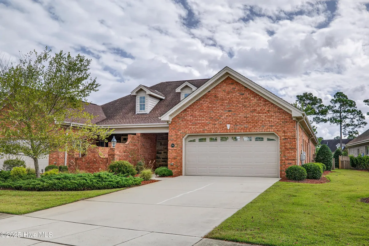 Property Slideshow image 1 of 16 | 3781 anslow dr, Leland, NC, 28451