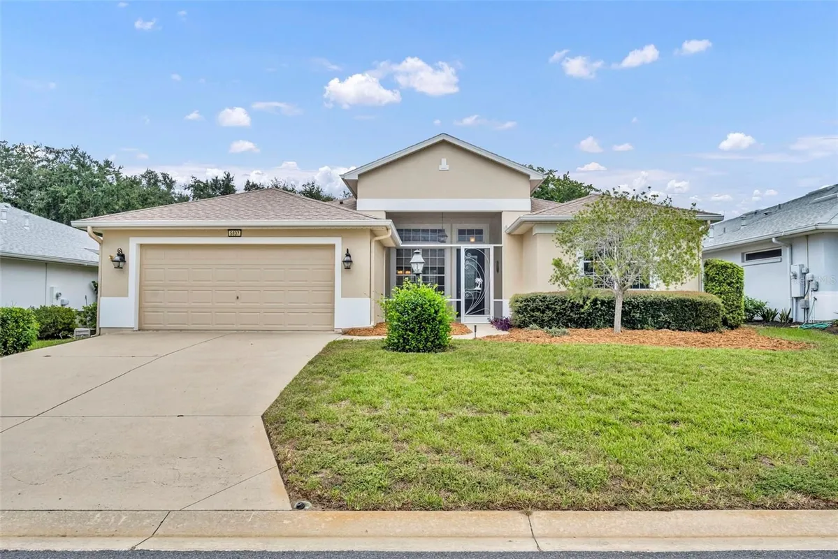 Property Slideshow image 1 of 52 | 5837 bounty cir, Tavares, FL, 32778