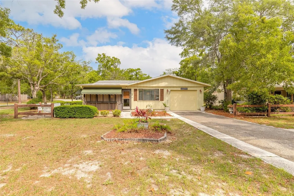 Property Slideshow image 1 of 28 | 104 magnolia loop, Port Orange, FL, 32128