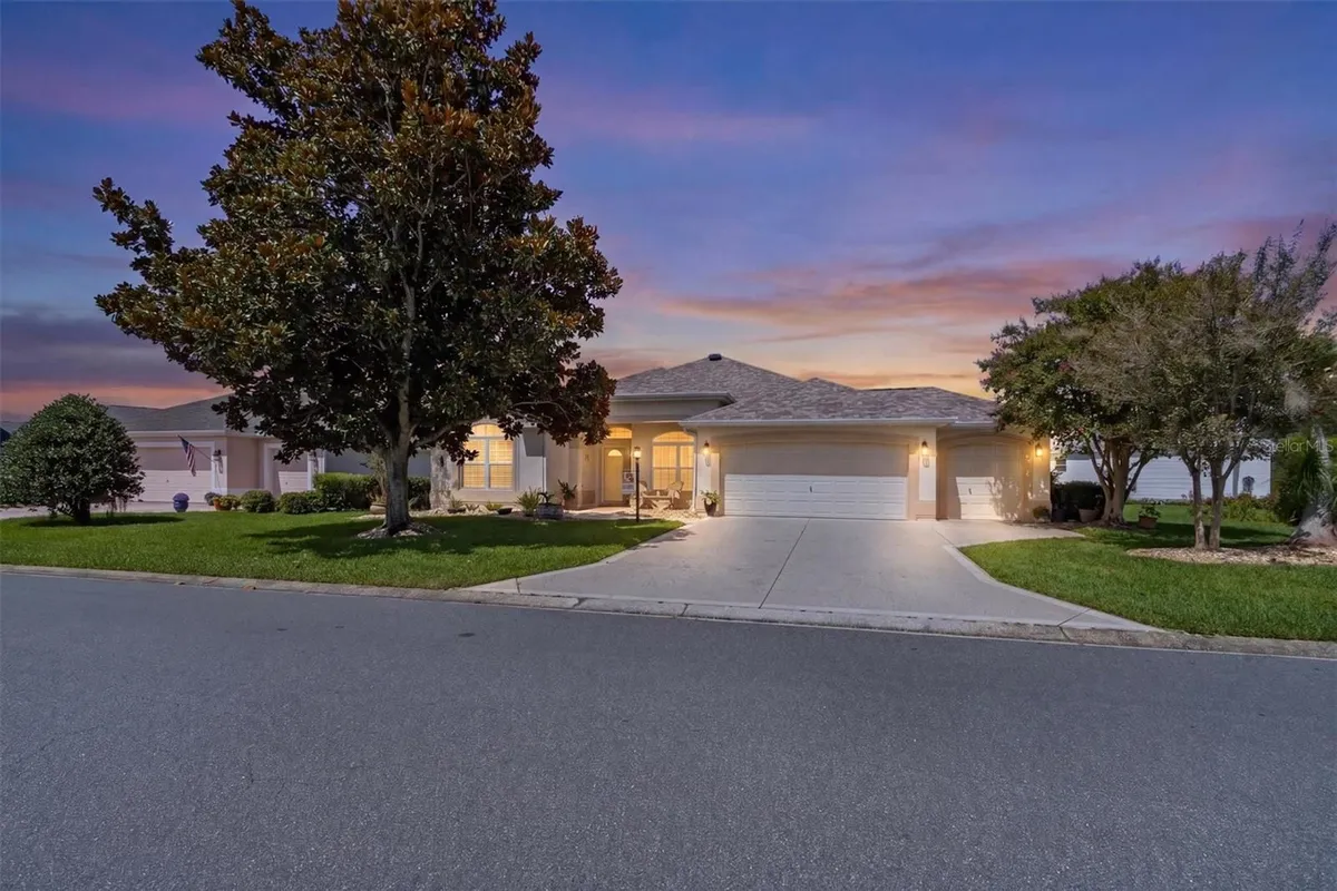 Property Slideshow image 1 of 40 | 2314 callaway dr, The Villages, FL, 32162