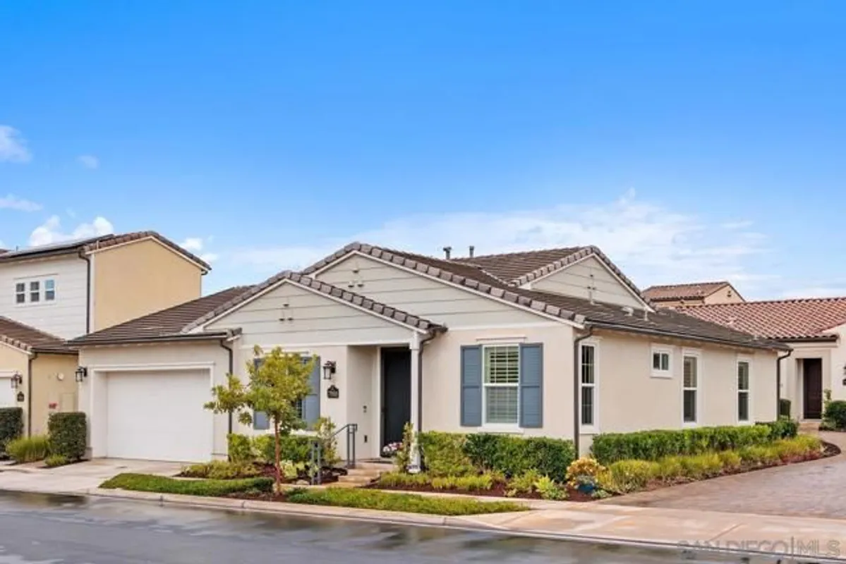 Property Slideshow image 1 of 24 | 7958 lusardi creek ln, San Diego, CA, 92127