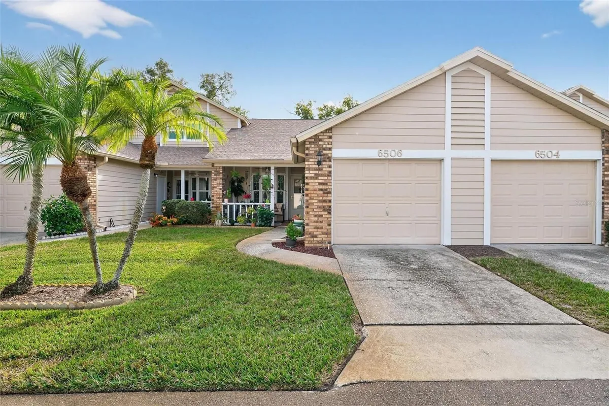 Property Slideshow image 1 of 71 | 6506 thicket trl, New Port Richey, FL, 34653