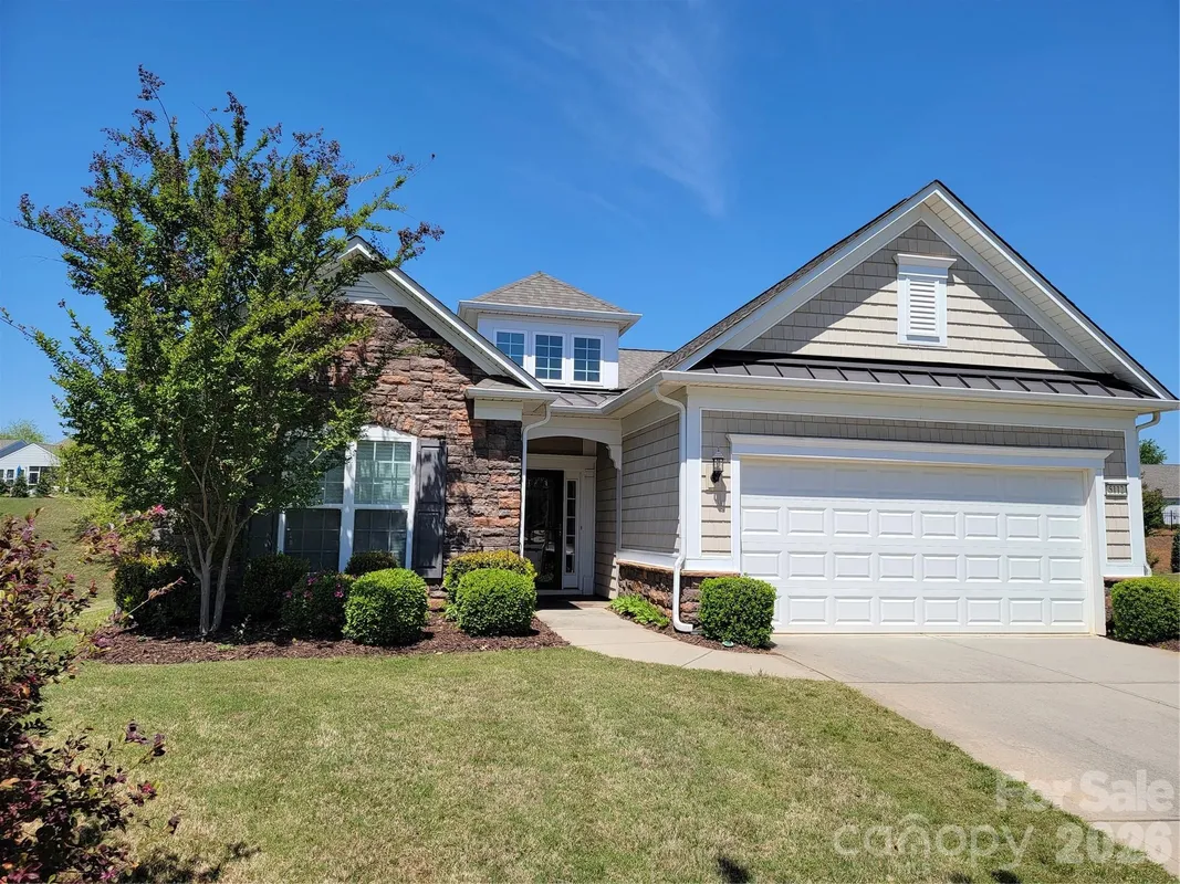 Property Slideshow image 1 of 27 | 5112 folly ln, Fort Mill, SC, 29707