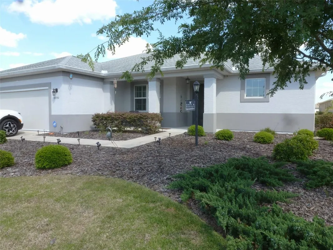 Property Slideshow image 1 of 44 | 8890 sw 104th cir, Ocala, FL, 34481
