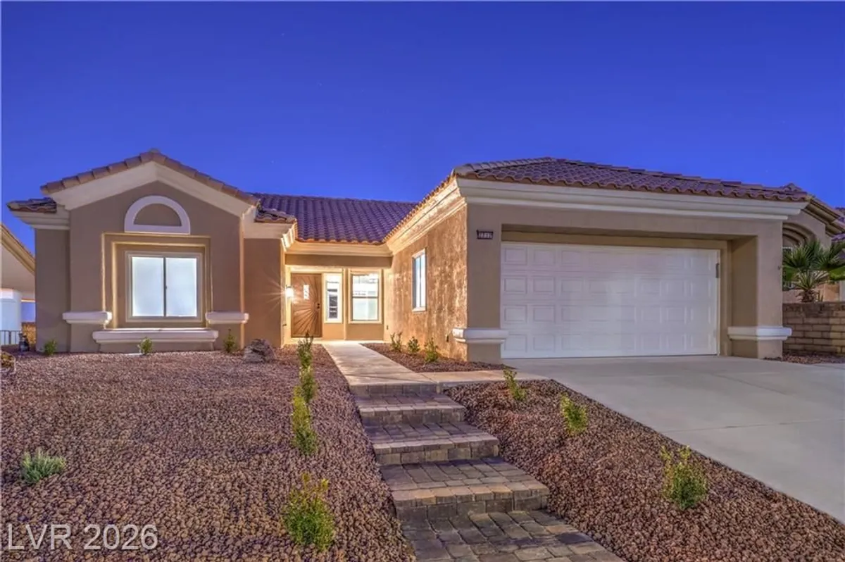 Property Slideshow image 1 of 48 | 2712 breakers creek dr, Las Vegas, NV, 89134