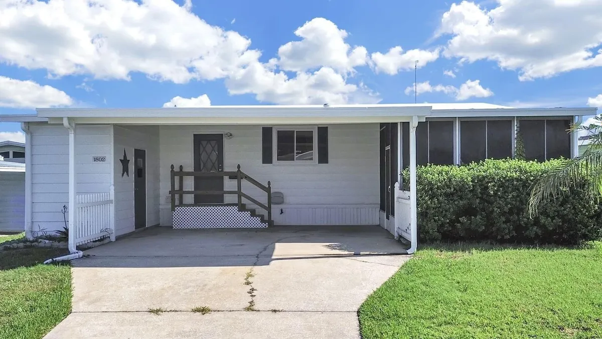 Property Slideshow image 1 of 40 | 1802 sherwood hill dr, Lakeland, FL, 33810