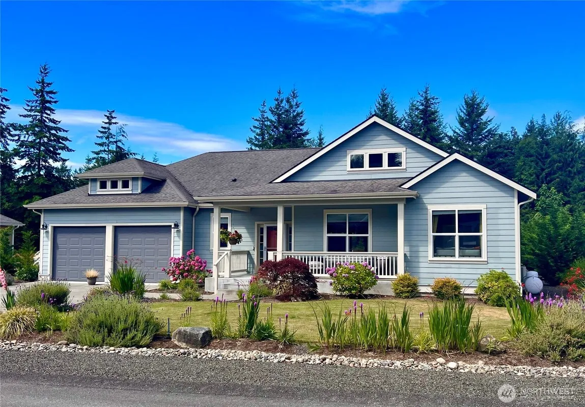Property Slideshow image 1 of 40 | 39 pelton ct, Port Ludlow, WA, 98365