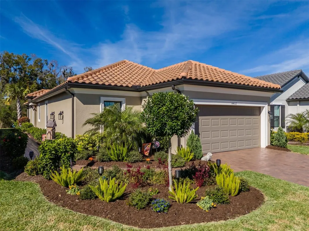 Property Slideshow image 1 of 45 | 4407 rosatti rd, Wesley Chapel, FL, 33543