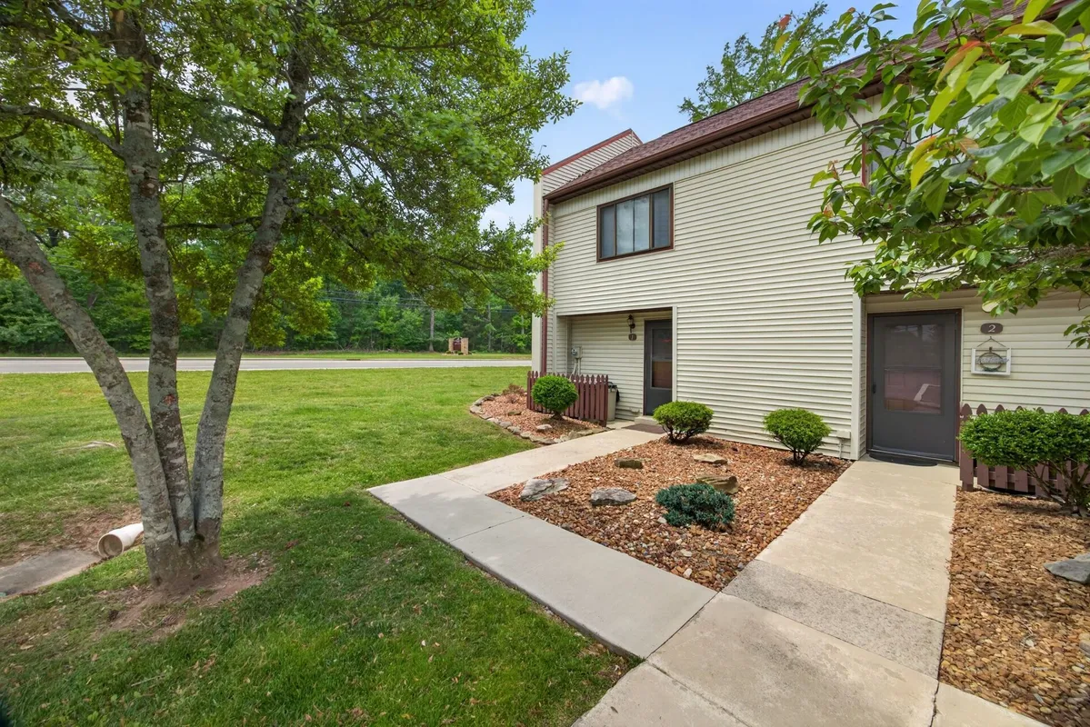 Property Slideshow image 1 of 34 | 1 wilshire heights dr 1, Crossville, TN, 38558