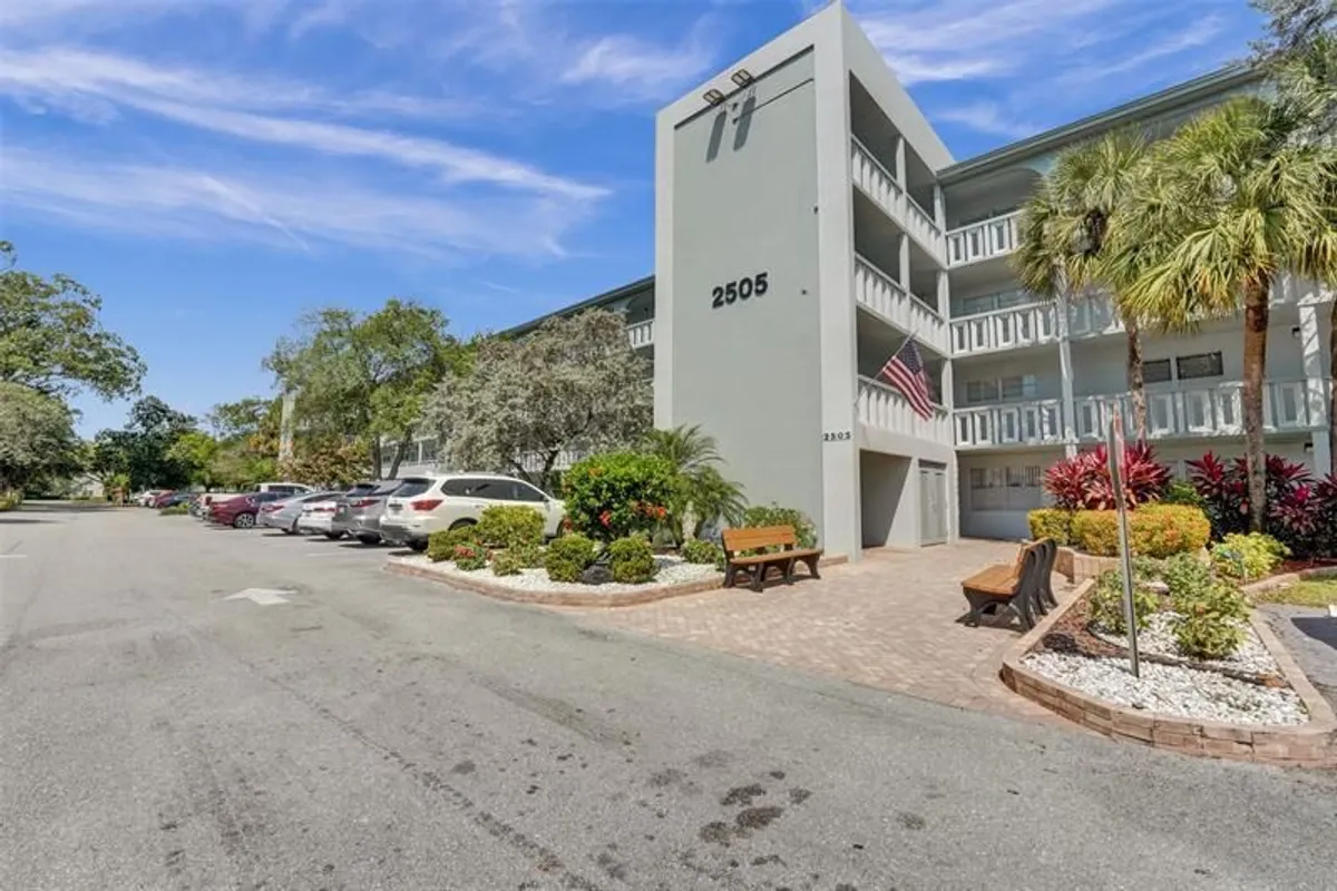 Property Slideshow image 1 of 48 | 2505 antigua ter l3, Coconut Creek, FL, 33066
