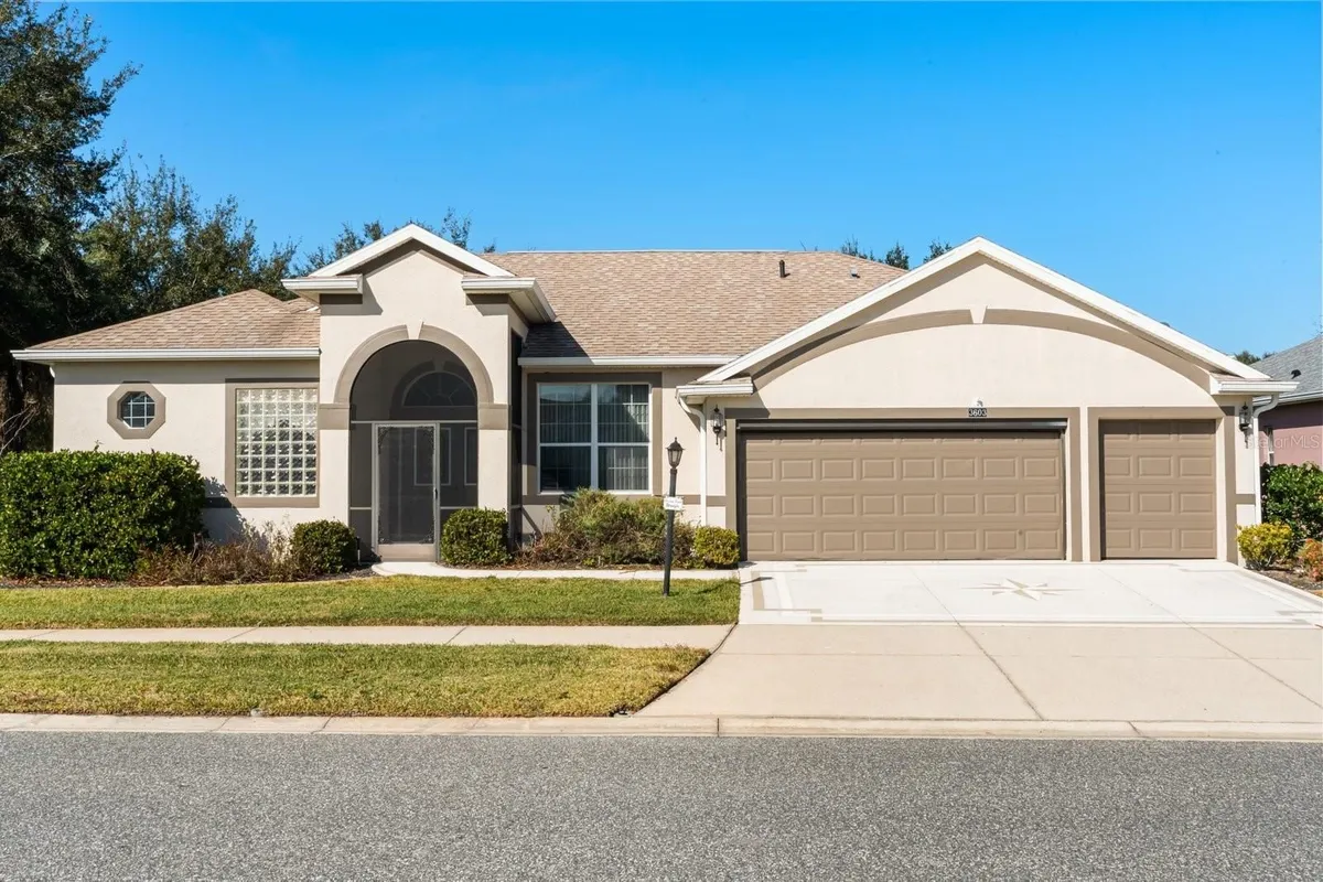 Property Slideshow image 1 of 35 | 3603 westover cir, Leesburg, FL, 34748