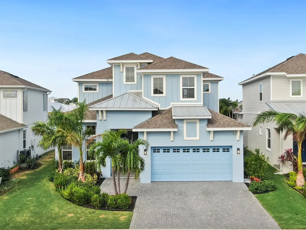 Property Slideshow image 1 of 56 | 5307 wishing arch dr, Apollo Beach, FL, 33572