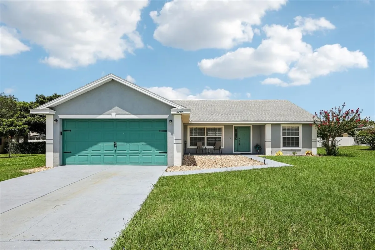 Property Slideshow image 1 of 54 | 5705 sw 89th pl, Ocala, FL, 34476