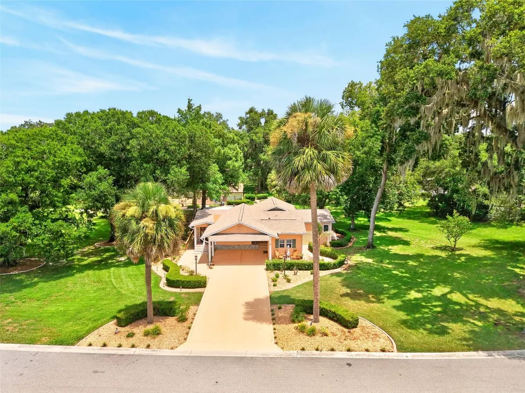 Property Slideshow image 1 of 66 | 5 hickory head hammock, The Villages, FL, 32159