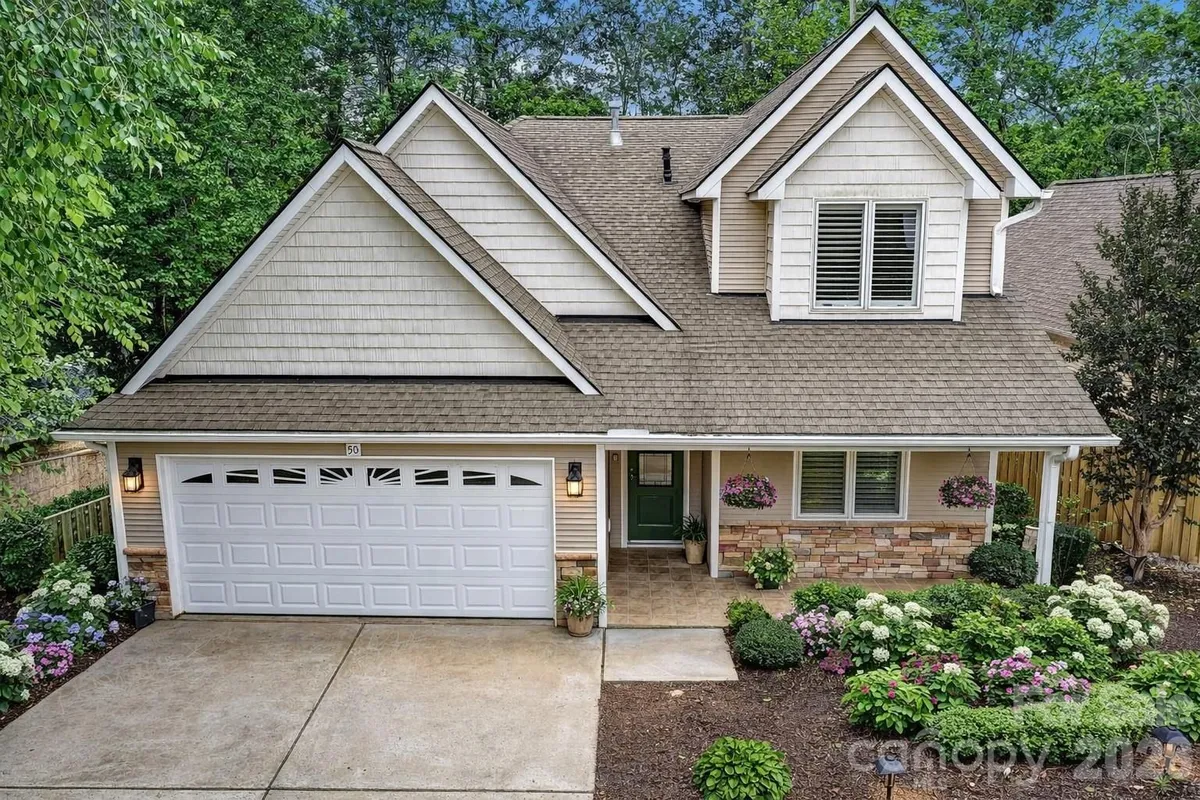 Property Slideshow image 1 of 30 | 50 beekeeper trl, Swannanoa, NC, 28778