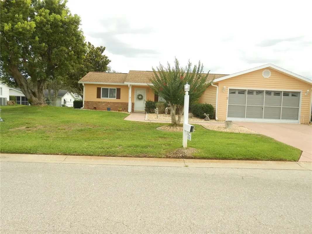Property Slideshow image 1 of 45 | 9826 se 178th ln, Summerfield, FL, 34491