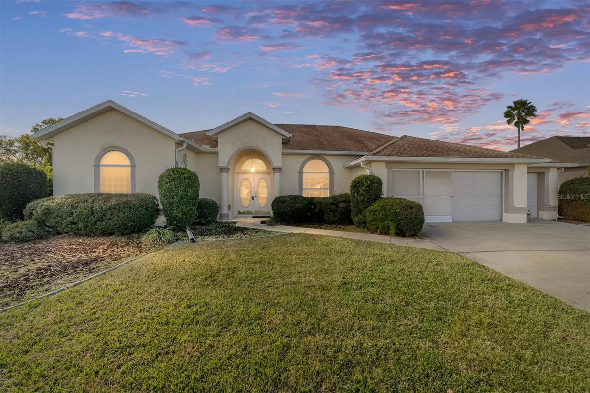 Property Slideshow image 1 of 42 | 5500 nw 23rd pl, Ocala, FL, 34482