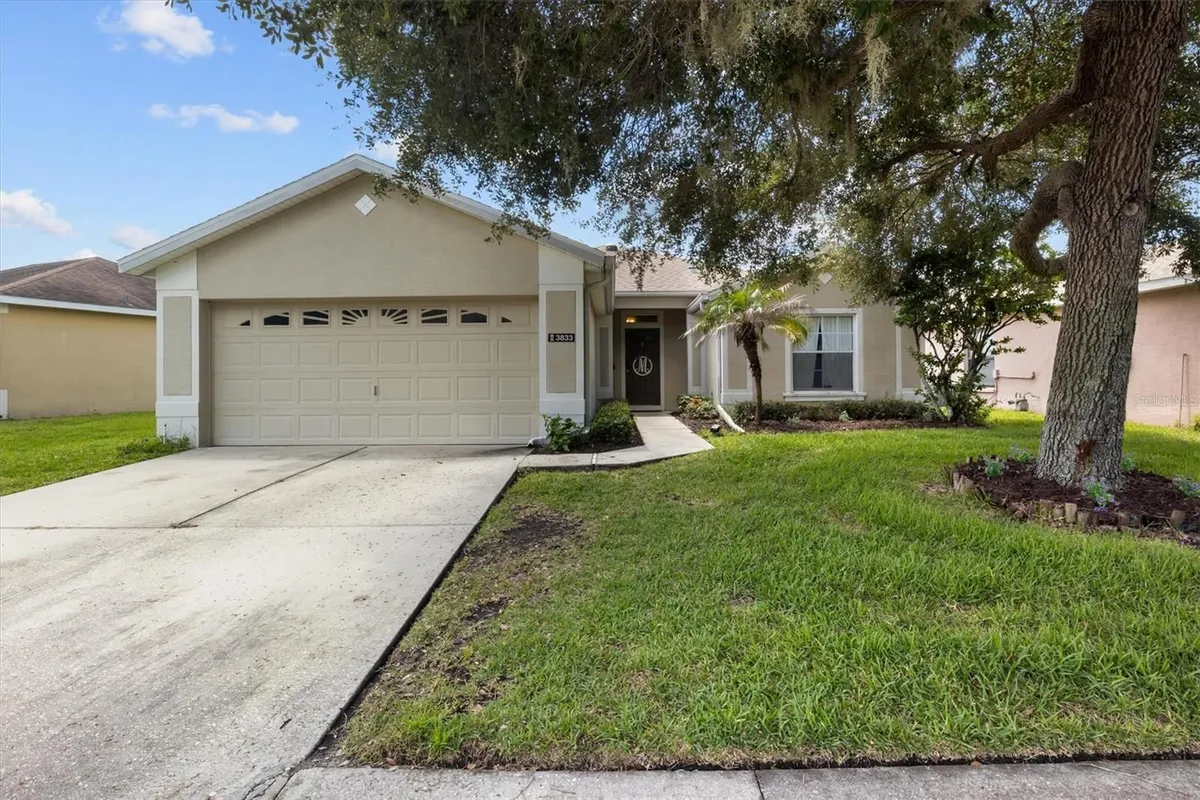 Property Slideshow image 1 of 26 | 3833 whistlewood cir, Lakeland, FL, 33811