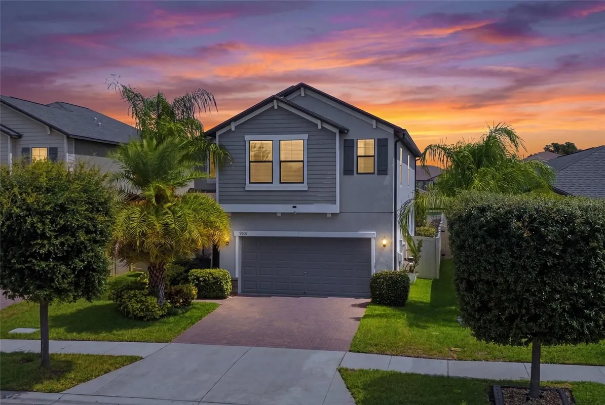 Property Slideshow image 1 of 57 | 9731 ivory dr, Ruskin, FL, 33573