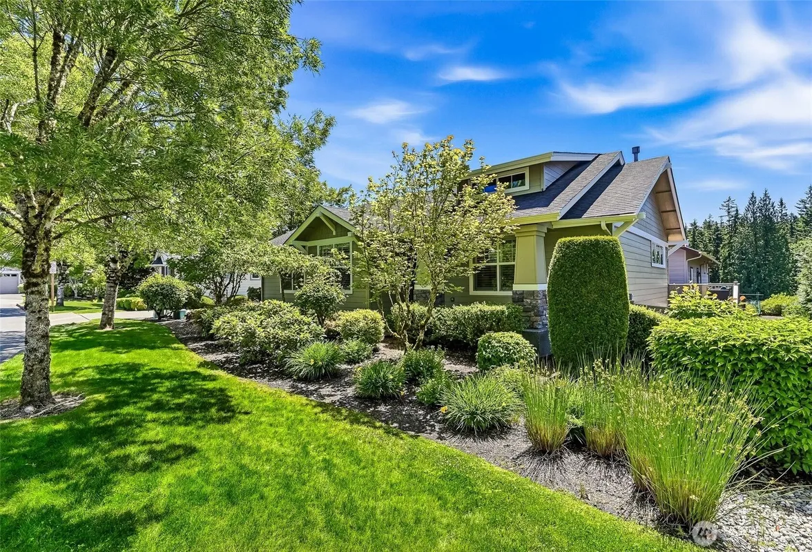 Property Slideshow image 1 of 32 | 23753 ne twinberry way, Redmond, WA, 98053