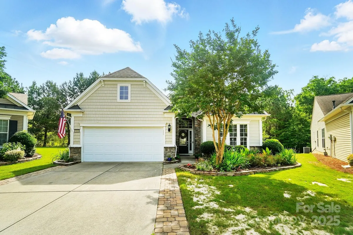 Property Slideshow image 1 of 28 | 15116 legend oaks ct, Fort Mill, SC, 29707