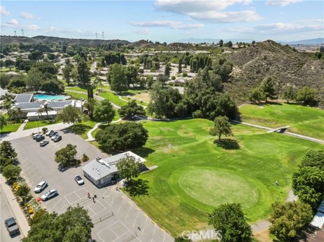 Property Slideshow image 1 of 29 | 19122 avenue of the oaks a, Newhall, CA, 91321