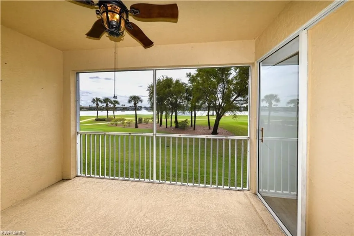 Property Slideshow image 1 of 4 | 8076 queen palm ln 424, Fort Myers, FL, 33966