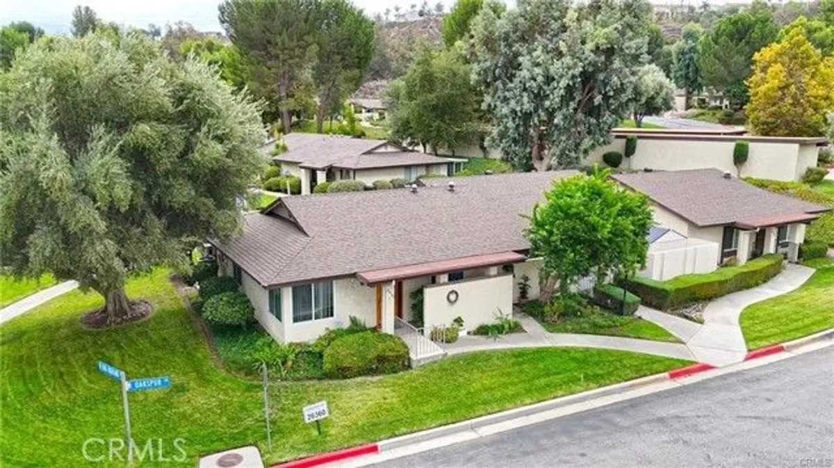 Property Slideshow image 1 of 21 | 26360 oakspur a, Newhall, CA, 91321