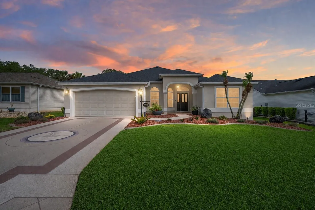 Property Slideshow image 1 of 37 | 17774 se 86th oak leaf ter, The Villages, FL, 32162
