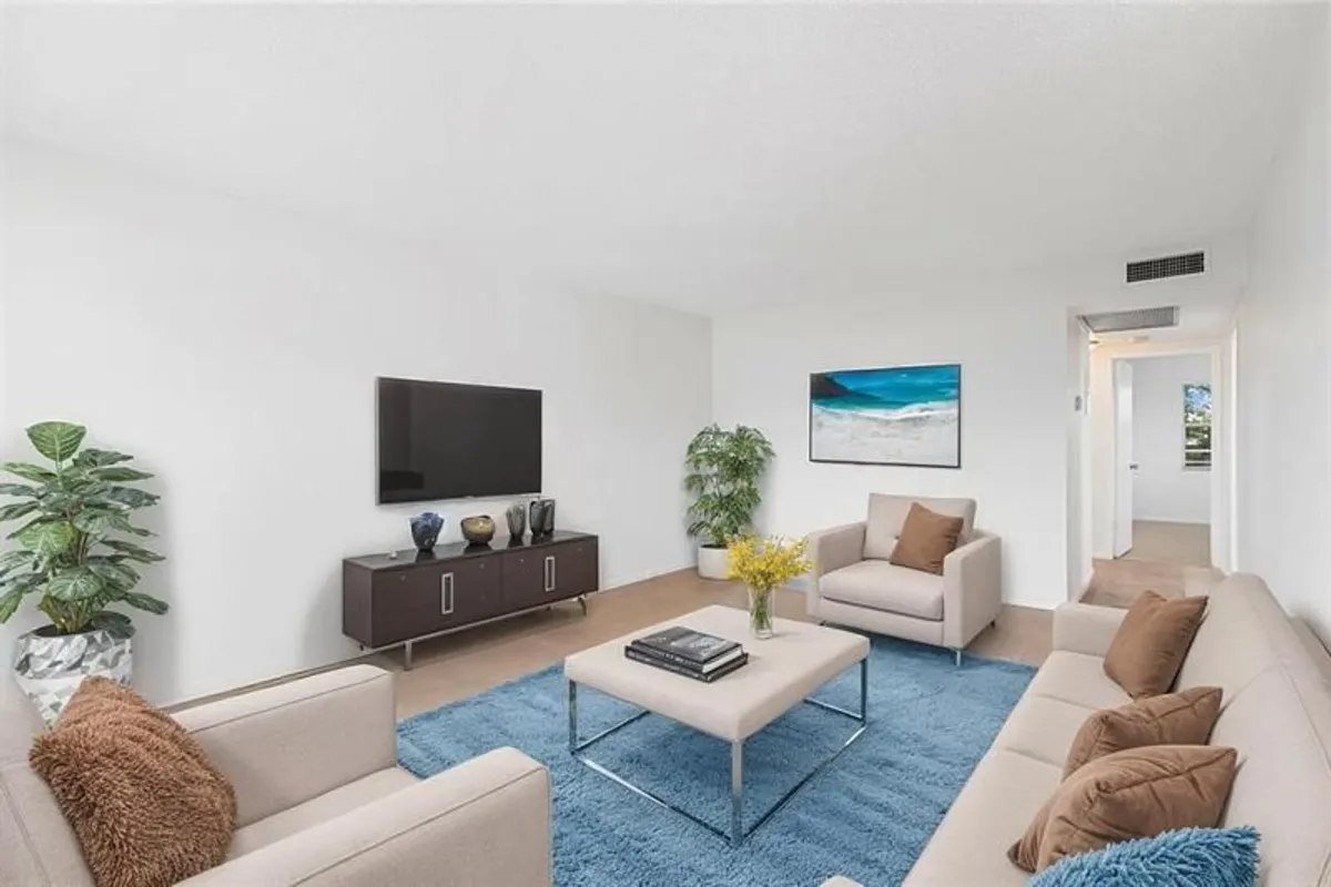 Property Slideshow image 1 of 26 | 410 fanshaw j # 410, Boca Raton, FL, 33434