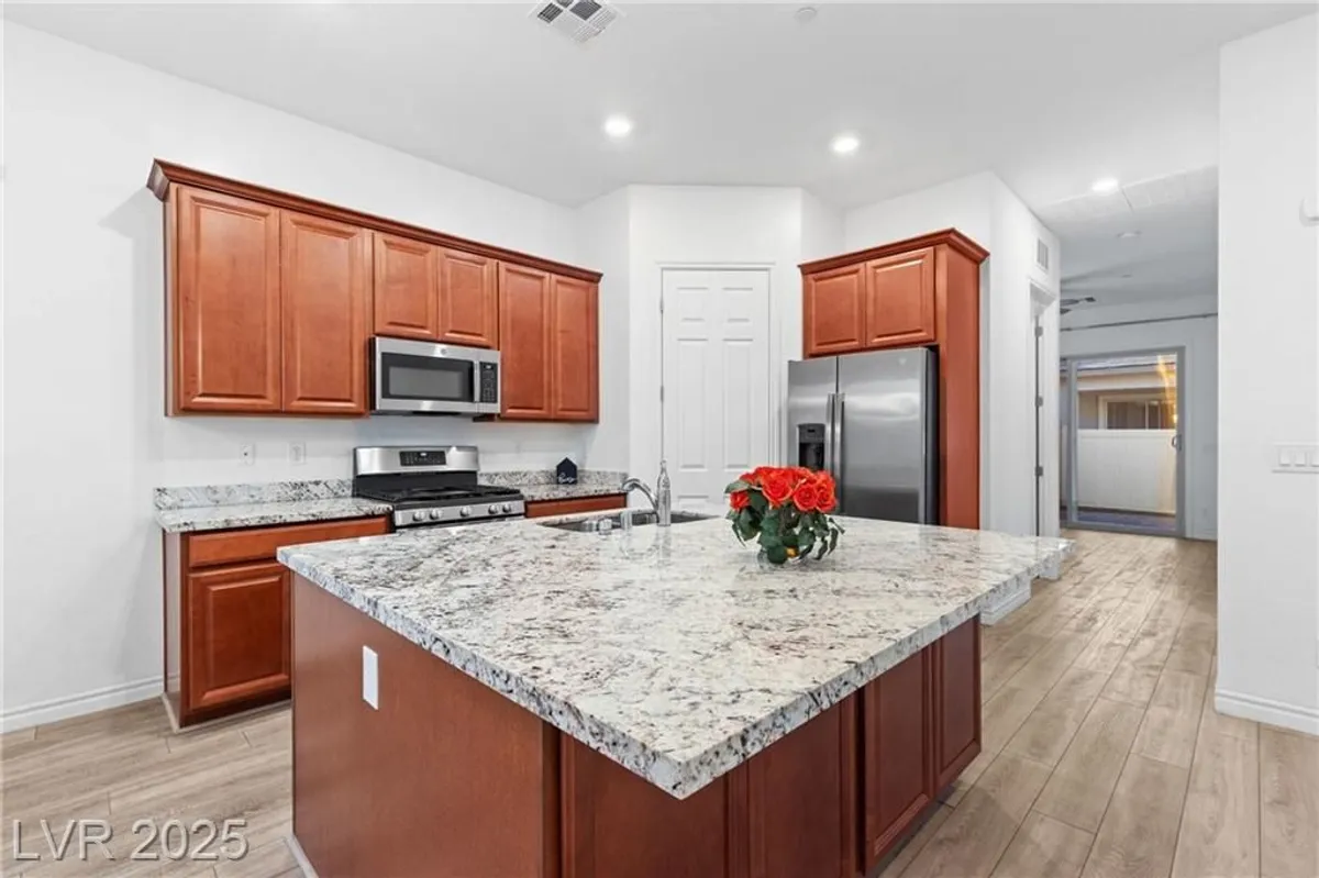 Property Slideshow image 1 of 61 | 778 hibiscuss blossom st, Henderson, NV, 89011
