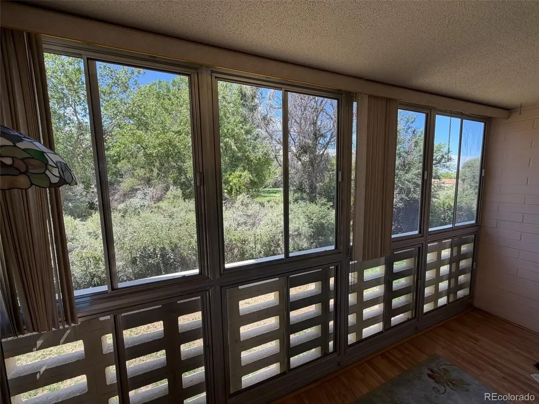 Property Slideshow image 1 of 50 | 615 s alton way 12b, Denver, CO, 80247