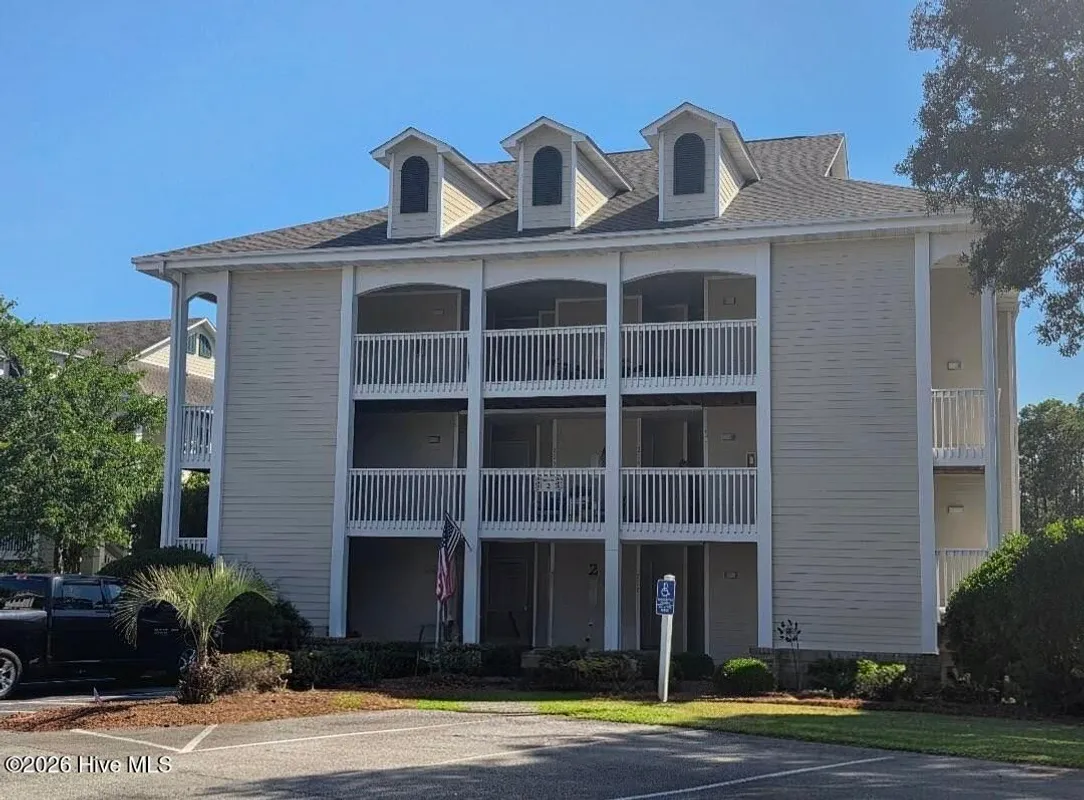 Property Slideshow image 1 of 31 | 3350 club villas dr 205, Southport, NC, 28461