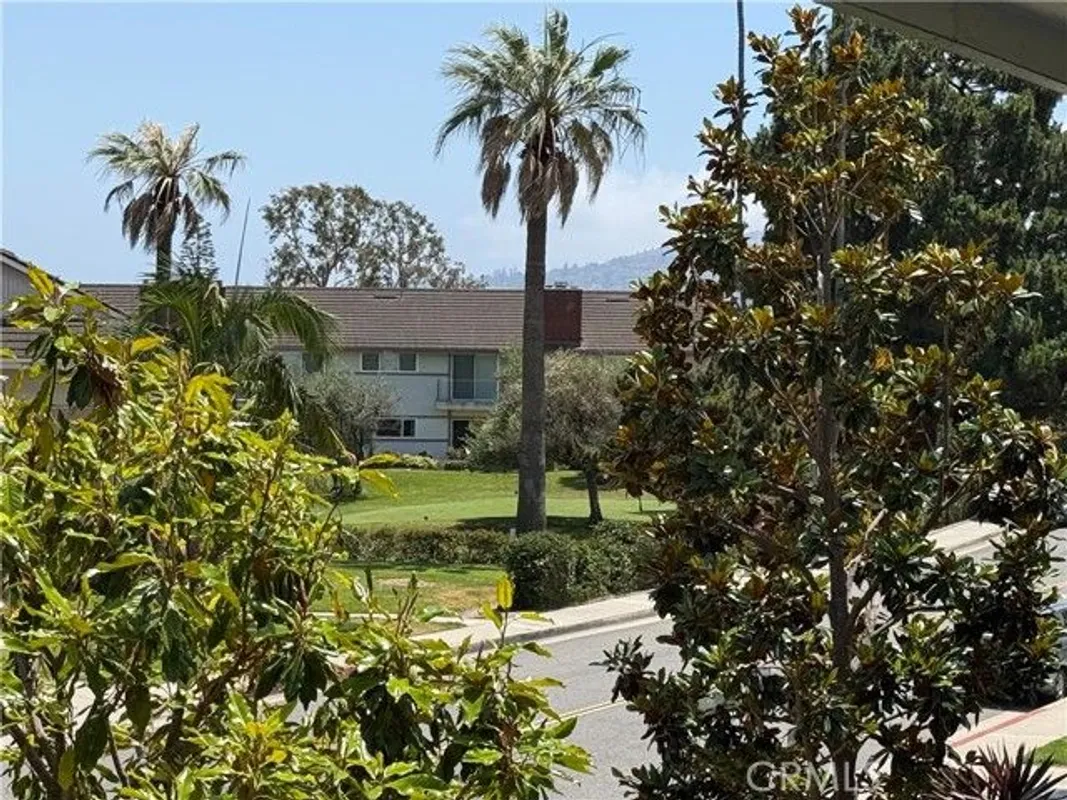 Property Slideshow image 1 of 39 | 22853 nadine cir b, Torrance, CA, 90505