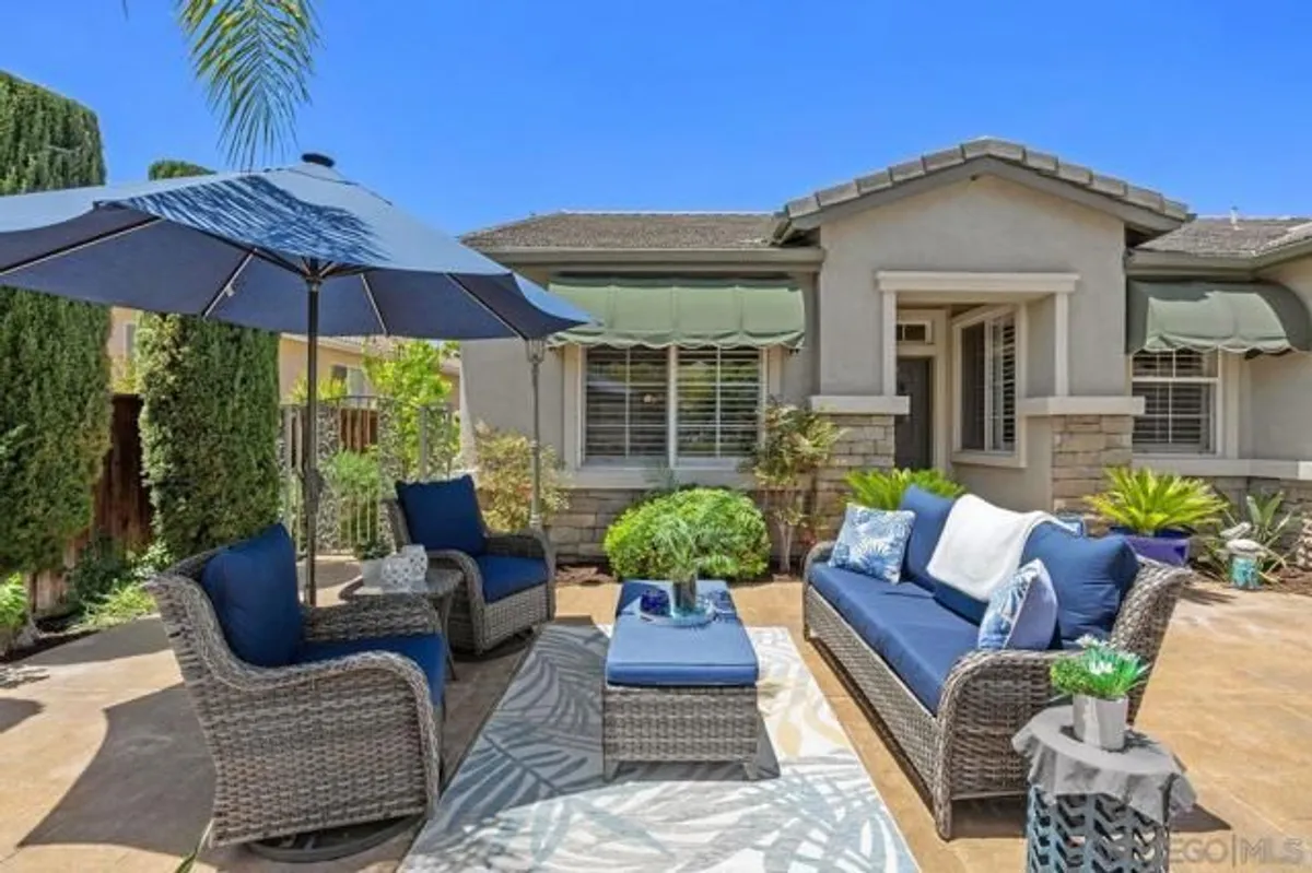Property Slideshow image 1 of 53 | 39563 freemark abbey, Murrieta, CA, 92563