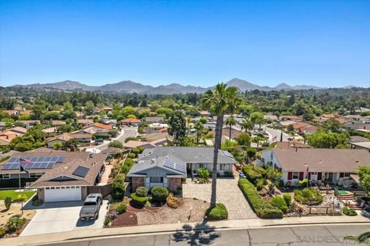 Property Slideshow image 1 of 36 | 16413 roca dr, San Diego, CA, 92128