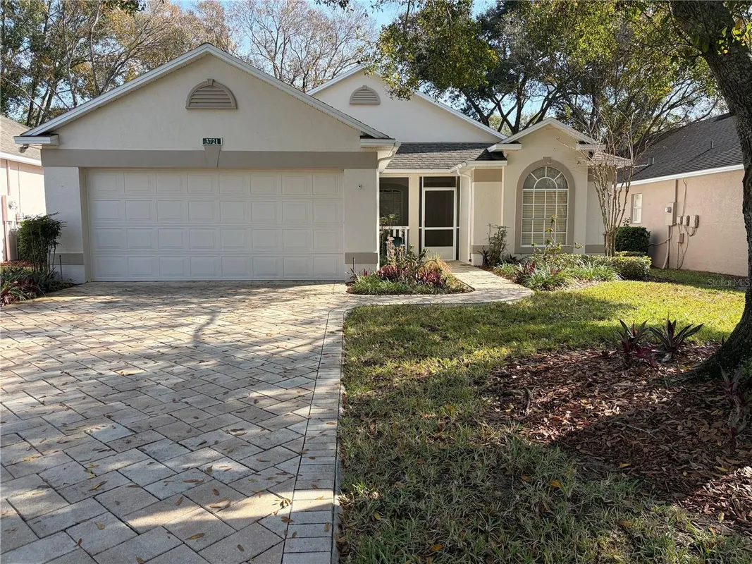 Property Slideshow image 1 of 1 | 3721 doune way, Clermont, FL, 34711