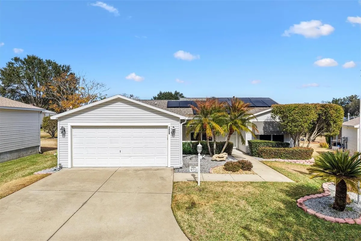 Property Slideshow image 1 of 39 | 9711 se 171st argyll st, The Villages, FL, 32162