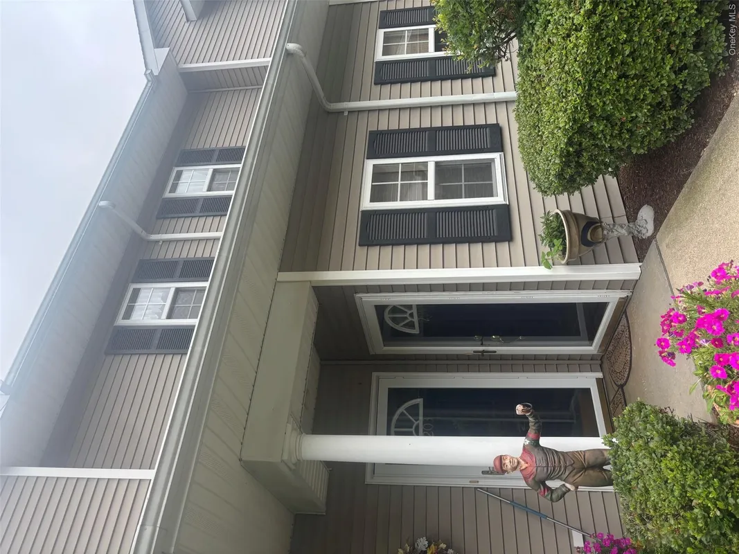 Property Slideshow image 1 of 3 | 1204 aerie way 1204, Southampton, NY, 11942