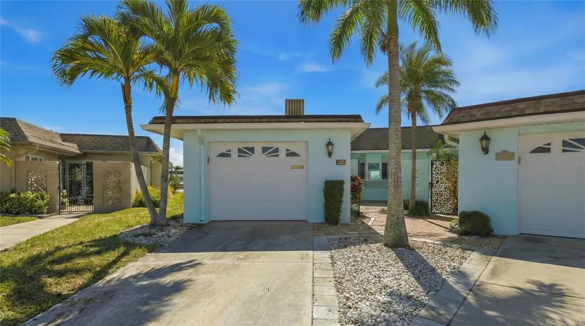 Property Slideshow image 1 of 28 | 672 boca ciega point blvd n, St Petersburg, FL, 33708