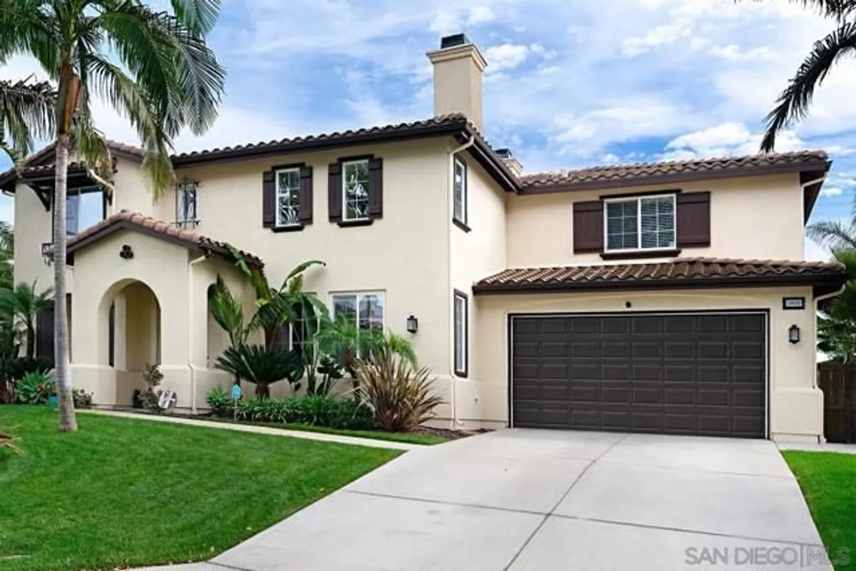 Property Slideshow image 1 of 51 | 10689 laurel path, Escondido, CA, 92026