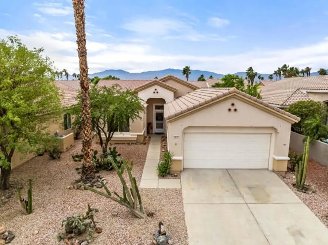 Property Slideshow image 1 of 49 | 78137 vinewood dr, Palm Desert, CA, 92211