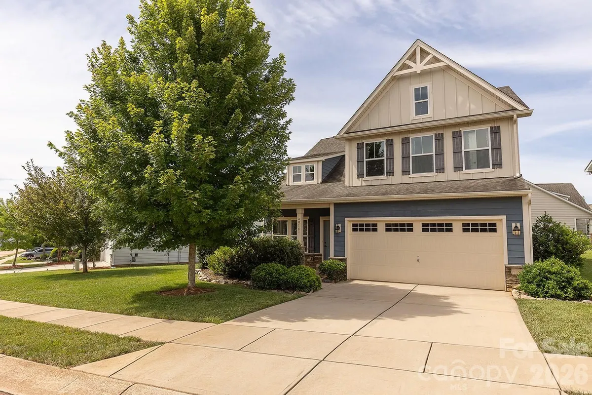 Property Slideshow image 1 of 30 | 40161 crooked stick dr, Lancaster, SC, 29720