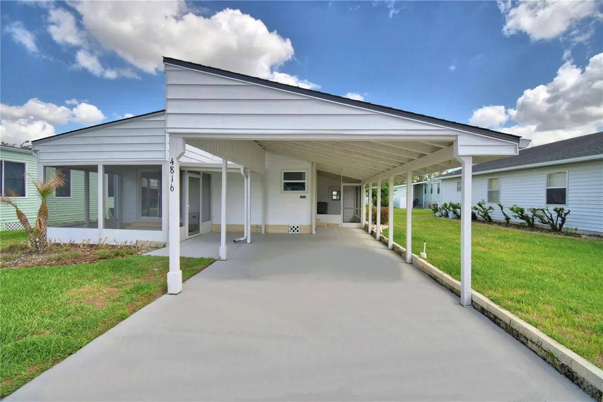 Property Slideshow image 1 of 46 | 4816 goldenview ln, Lakeland, FL, 33811