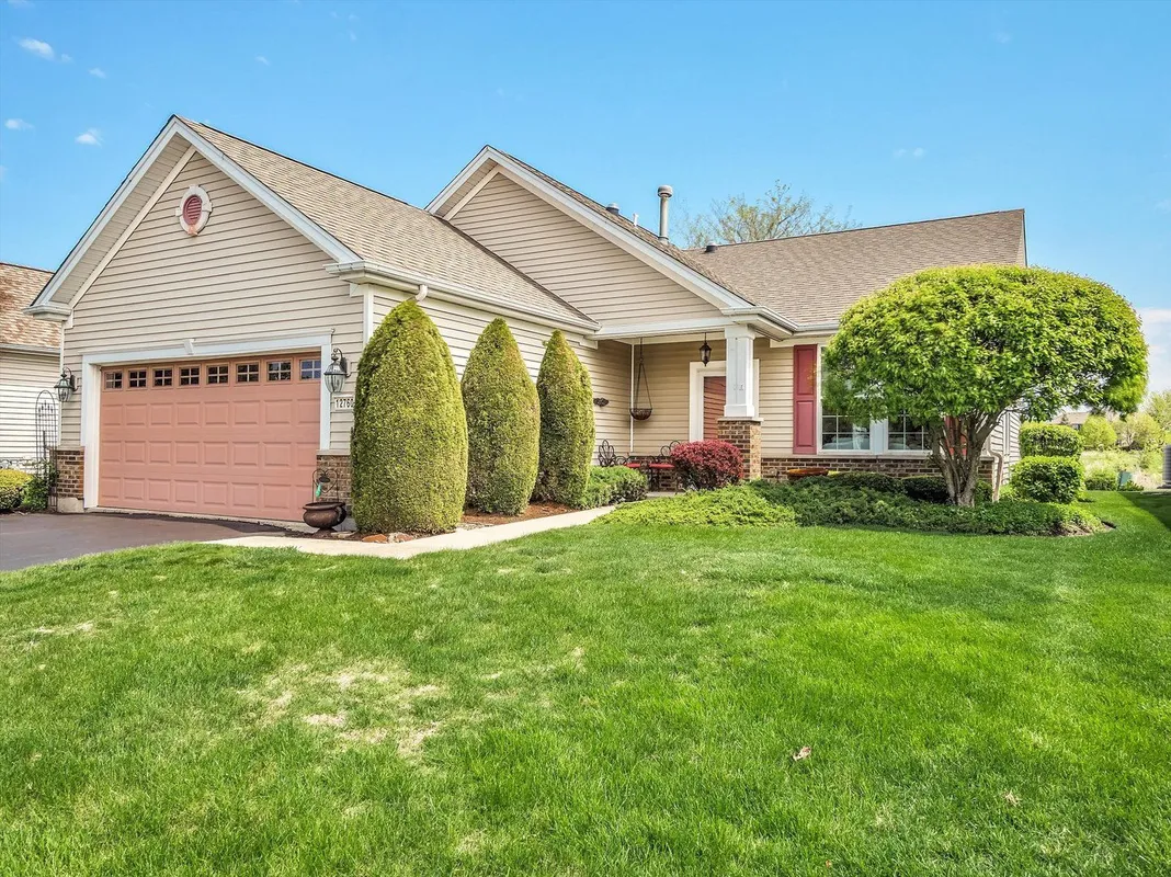 Property Slideshow image 1 of 19 | 12760 kishwaukee ln, Huntley, IL, 60142