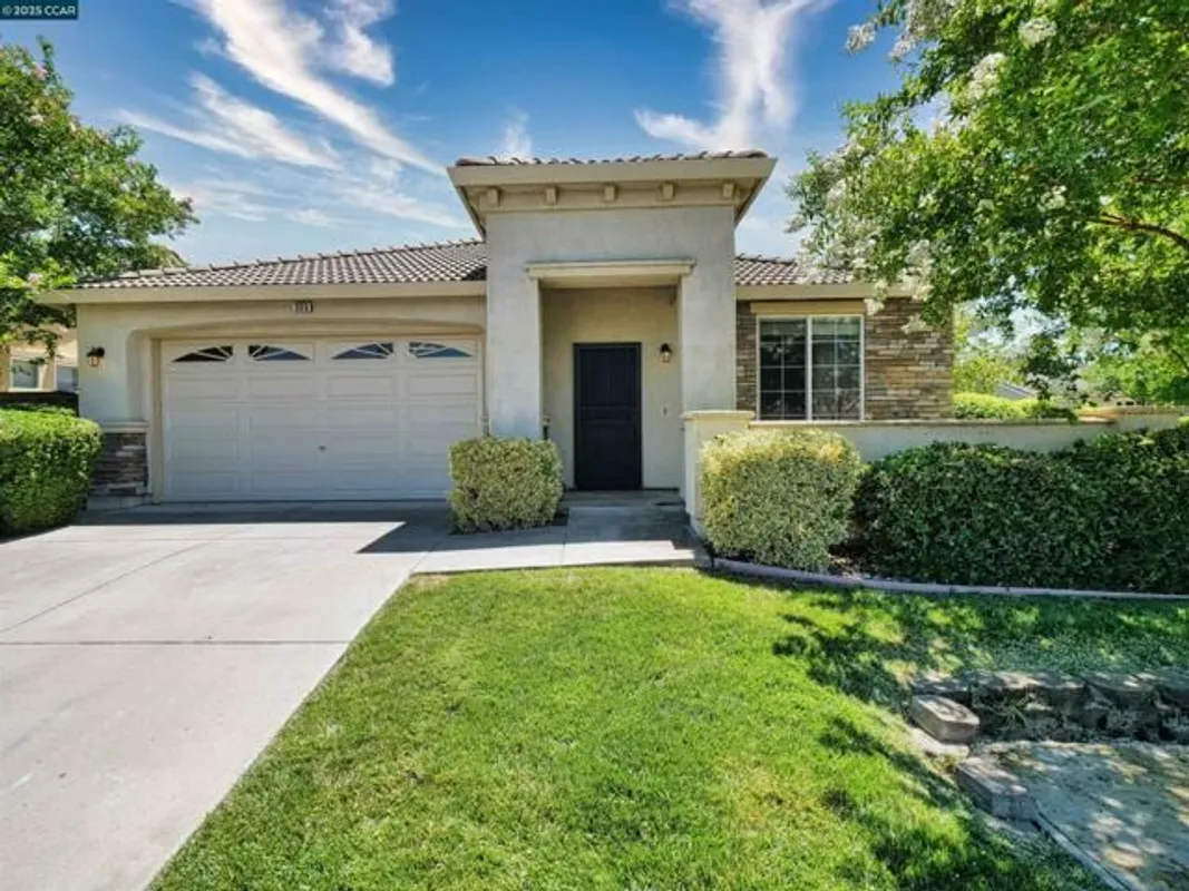 Property Slideshow image 1 of 60 | 335 suez canal ln, Sacramento, CA, 95834