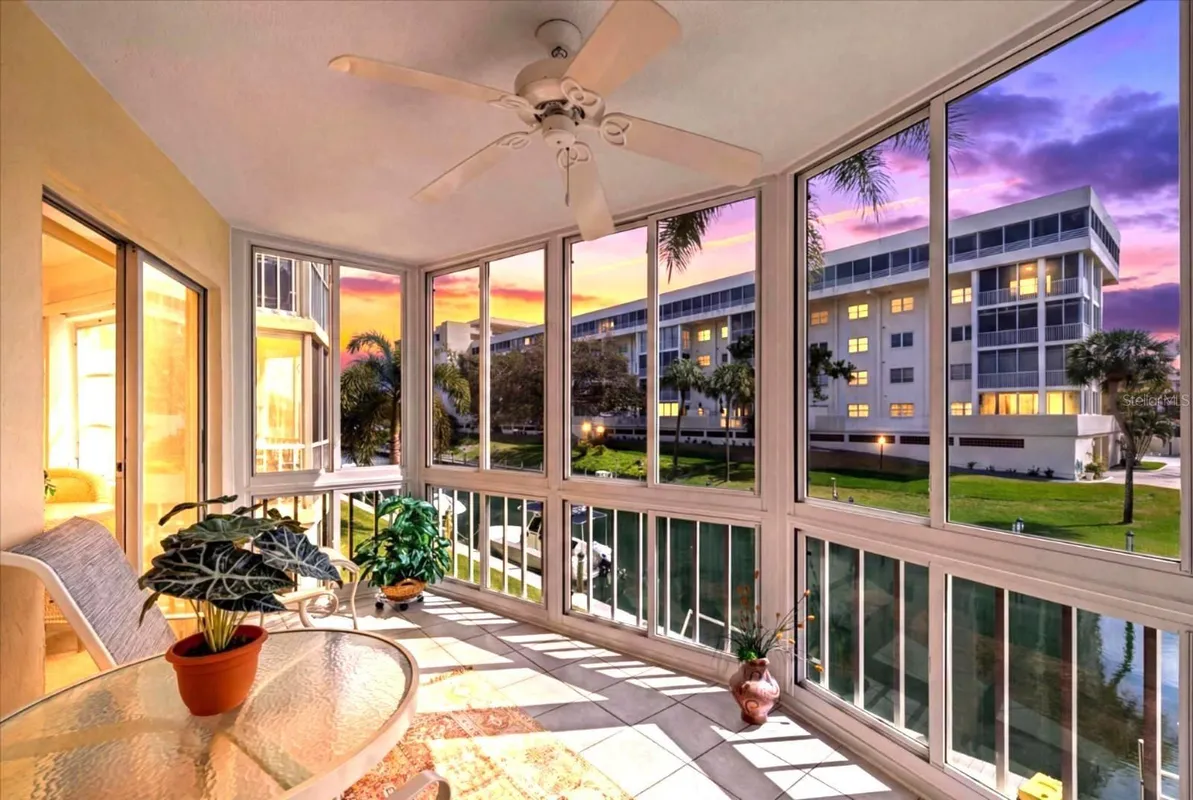 Property Slideshow image 1 of 47 | 1300 n portofino dr s206, Sarasota, FL, 34242