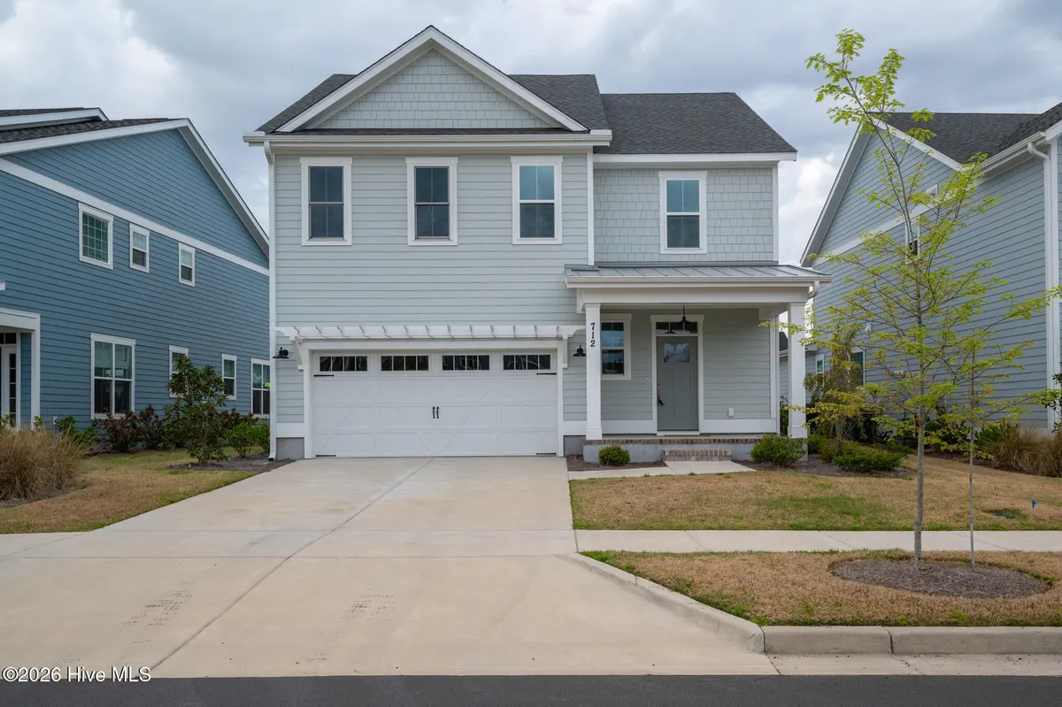 Property Slideshow image 1 of 23 | 712 trisail ter, Wilmington, NC, 28412