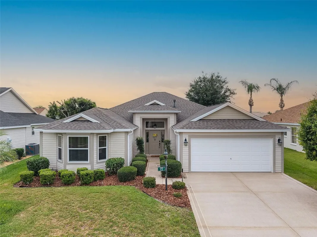 Property Slideshow image 1 of 35 | 1969 hagood loop, The Villages, FL, 32162